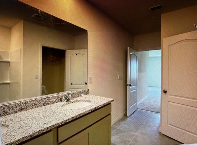 Building Photo - 2522 Sandy Crk Ln