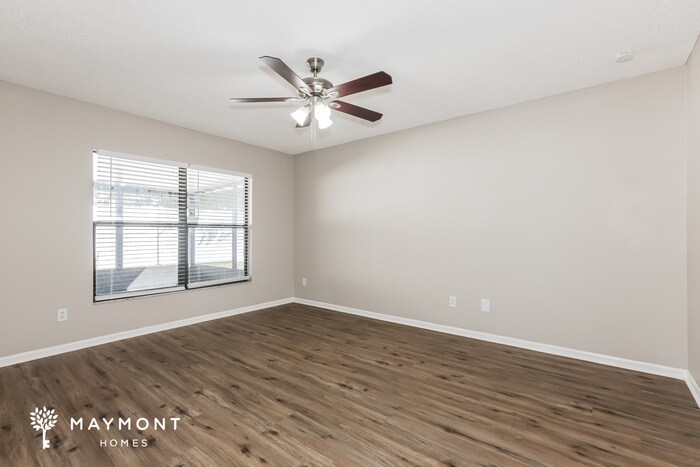 Building Photo - 24151 Cross Ln