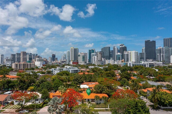 Building Photo - 501 SW 19th Rd