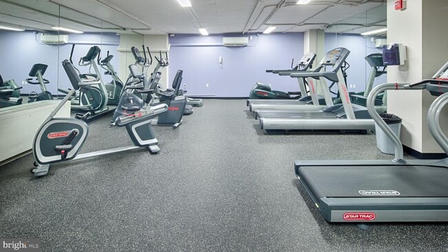 Building Photo - 10500 Rockville Pike