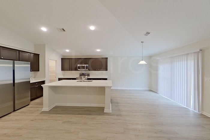 Building Photo - 19 Carrollton Dr