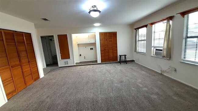 Building Photo - 11103 Prairie Dove Cir