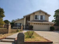Building Photo - 36818 Little Leaf Dr