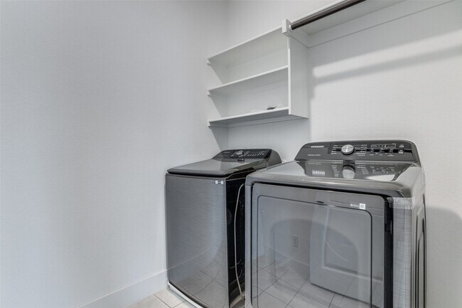 Building Photo - 830 Trace Hawk Ln