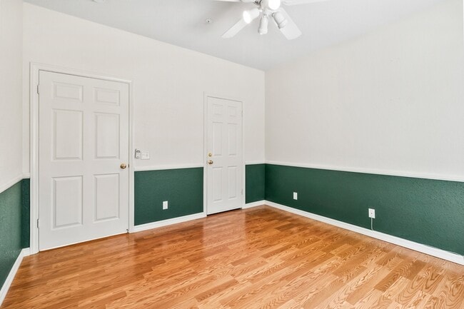 Building Photo - 15543 Vista Vicente Dr