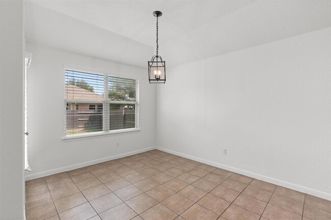 Building Photo - 1049 Regency Ln