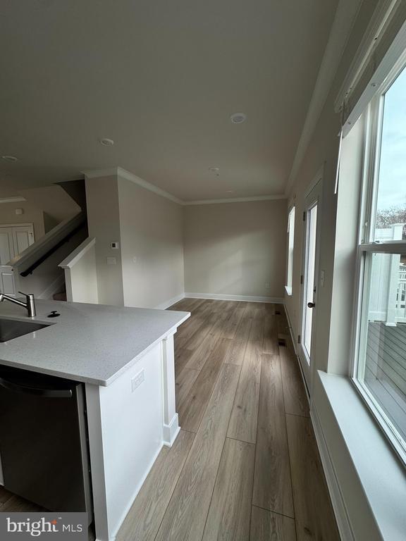 Building Photo - 2208 Winterberry Ln