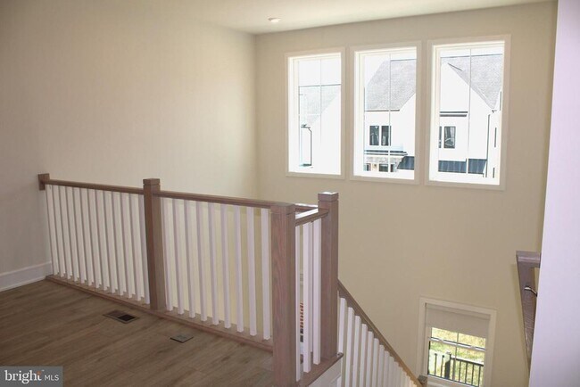 Building Photo - 41887 Night Nurse Cir