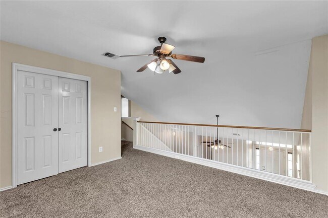 Building Photo - 3730 Castle Rock Dr