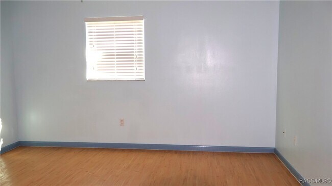 Building Photo - 9601 W Berry Ln