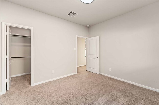 Building Photo - 2947 Hbr Spg Wy