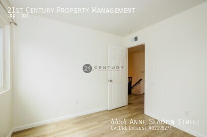 Building Photo - 4454 Anne Sladon St