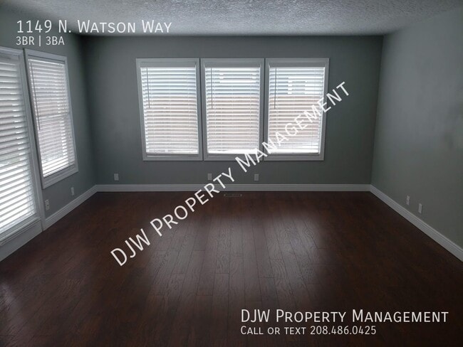 Building Photo - Experience A Modern Lifestyle!!!