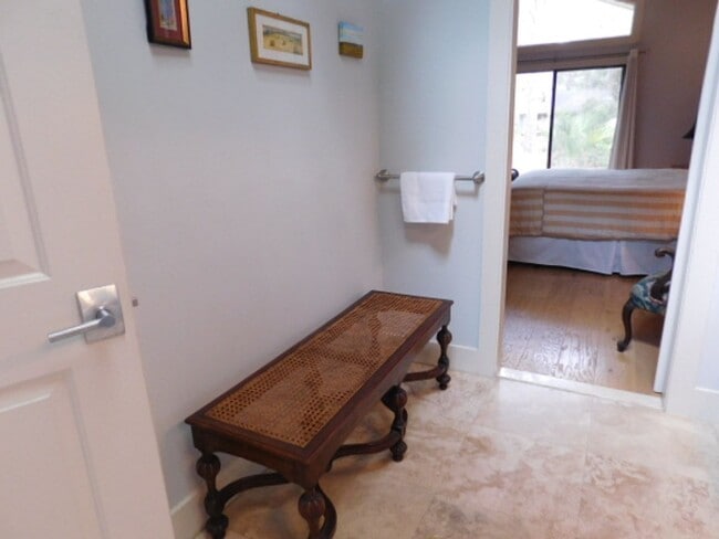 Building Photo - Spacious 2 Bedroom Home Located In Sea Pines