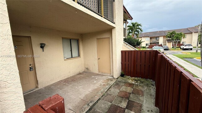 Building Photo - 7901 Southgate Blvd