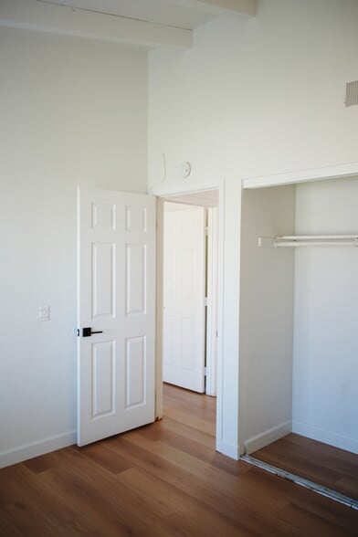 Building Photo - 7330 Amanda Ct