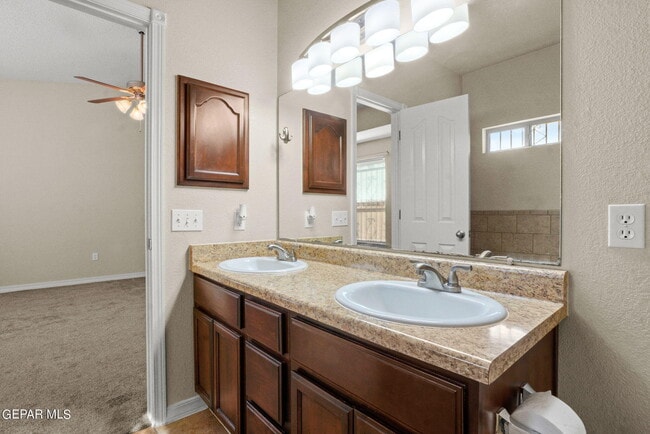 Building Photo - 3148 Sunny Prairie Dr