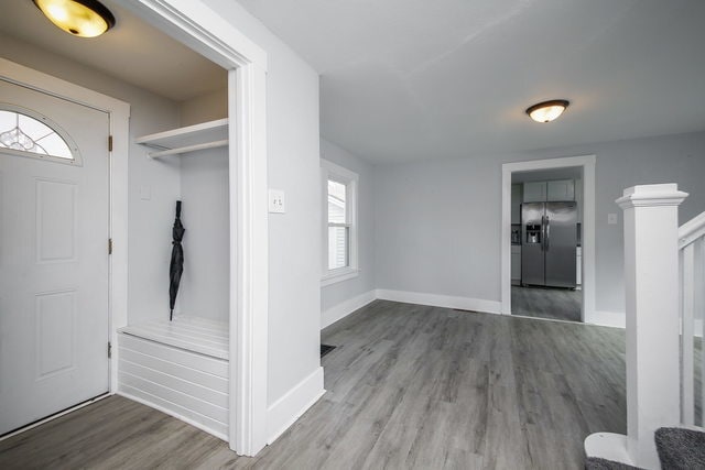 Building Photo - 221 Elm St