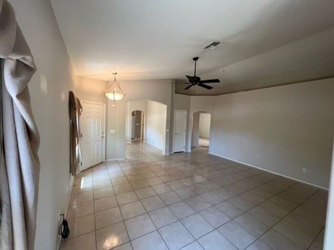 Building Photo - 7453 W Sonesta Dr