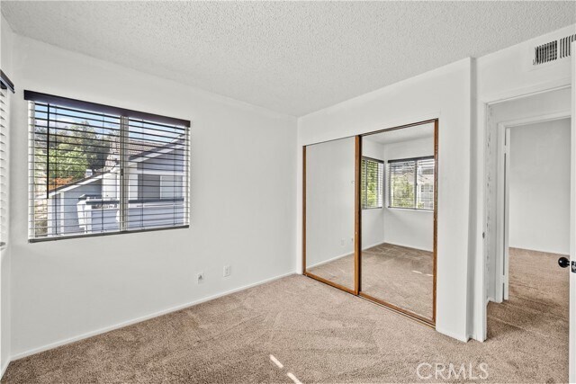 Building Photo - 26936 Flo Ln