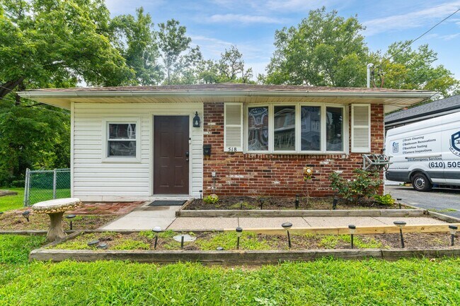 Building Photo - 518 Bloomfield Ave