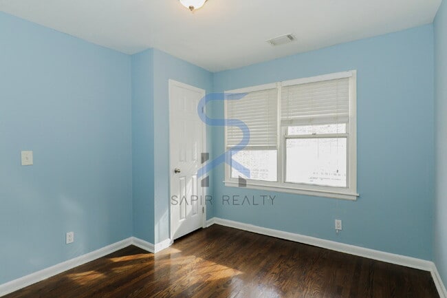 Building Photo - Classic Ranch Charm in Southwest Atlanta – 3BR Gem in 30331