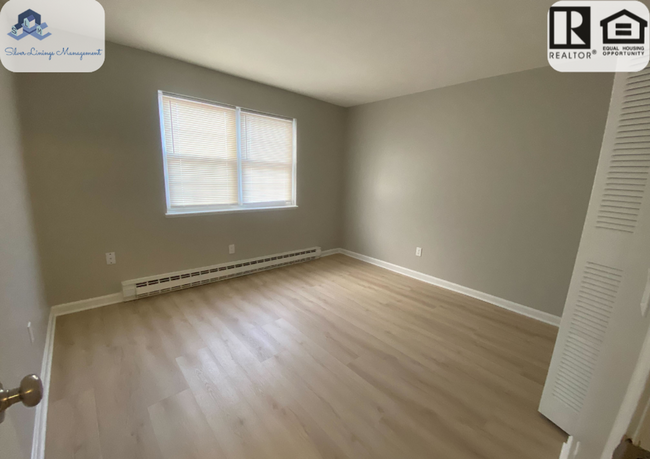 Building Photo - Cozy 2-Bedroom Condo in Leominster, MA