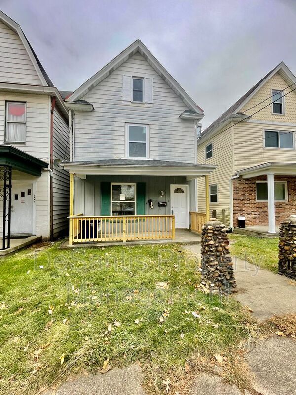 Building Photo - 120 Kathleen St