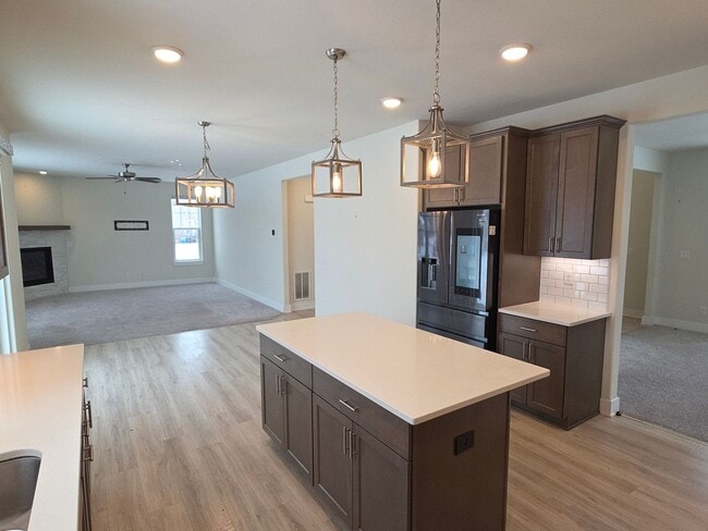 Building Photo - 4 bedroom Sussex home in Village Estates