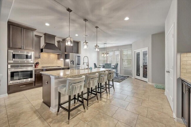 Building Photo - 1414 Veranda Mist