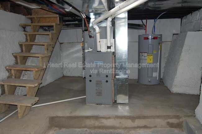 Building Photo - 208 N Guilford Ave