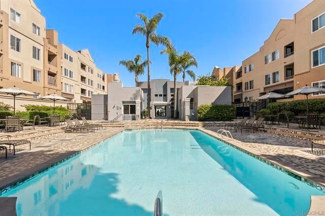 Building Photo - 3440 Lebon Dr