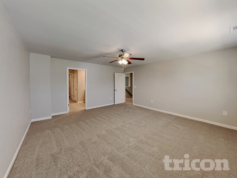 Building Photo - 134 Rivercamp St