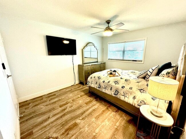 Building Photo - 177 Brittany Terrace