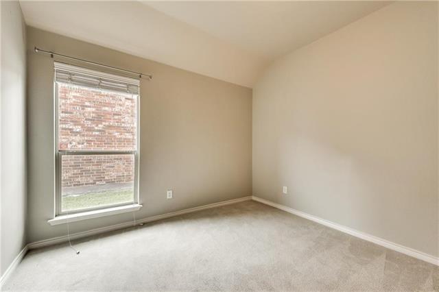 Building Photo - 10213 Canyon Creek Dr