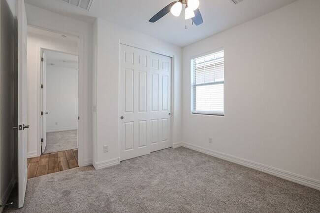 Building Photo - Beautiful Home in the Highly Desirable Vistancia Community of Peoria - HALF MONTH FREE!