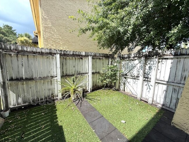 Building Photo - 7573 Abonado Rd