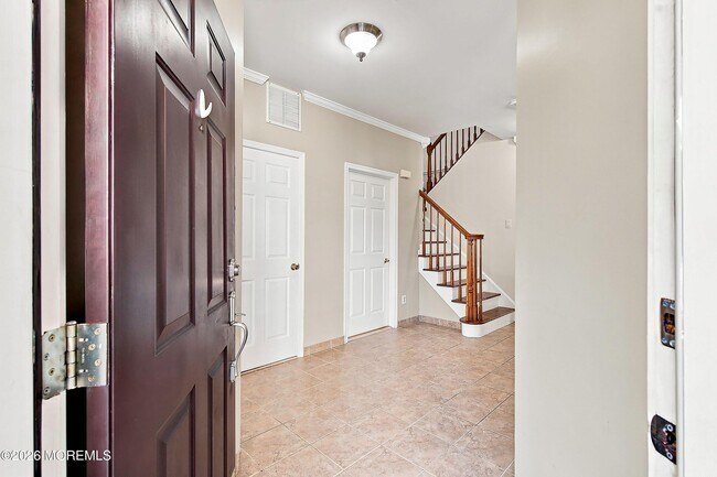 Building Photo - 90 Banyan Blvd