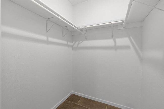 Building Photo - 12801 Copper Cliff Ave