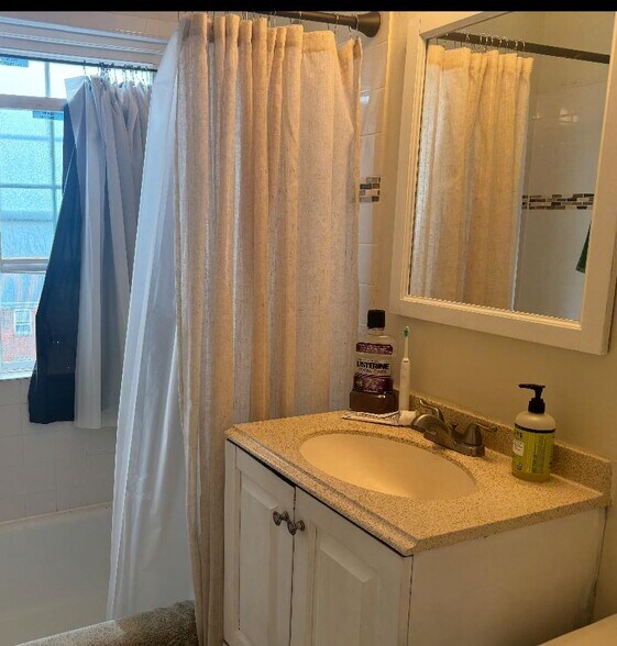 Bathroom - 41 Prospect Ave