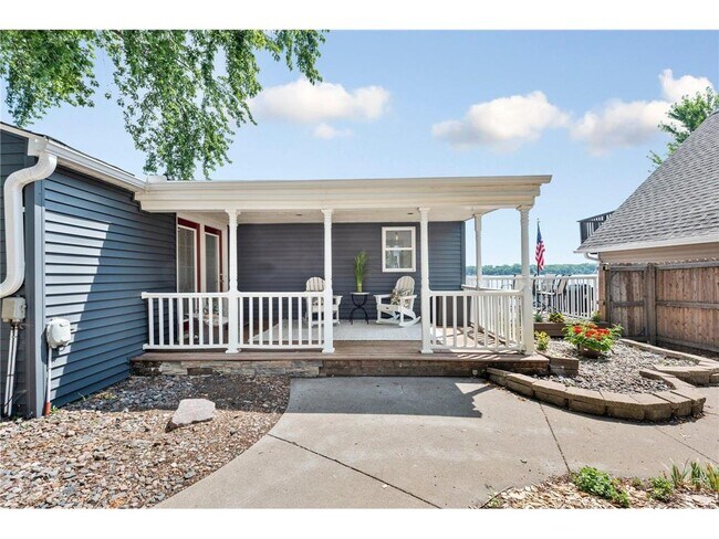 Building Photo - 26755 Fremont Dr