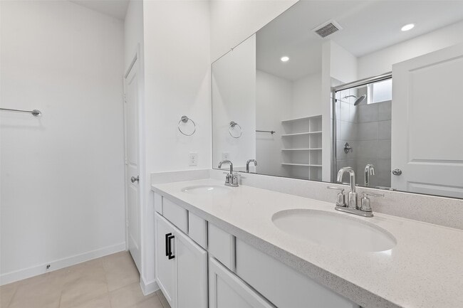 Building Photo - 21547 Coronado Grn Dr