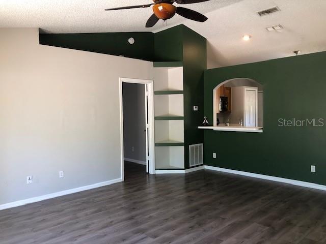 Building Photo - 1699 Templewood Ave