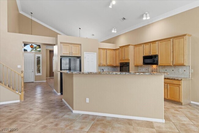 Building Photo - 5863 Gushing Spring Ave