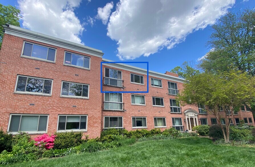 Building Photo - 2711 Ordway St NW