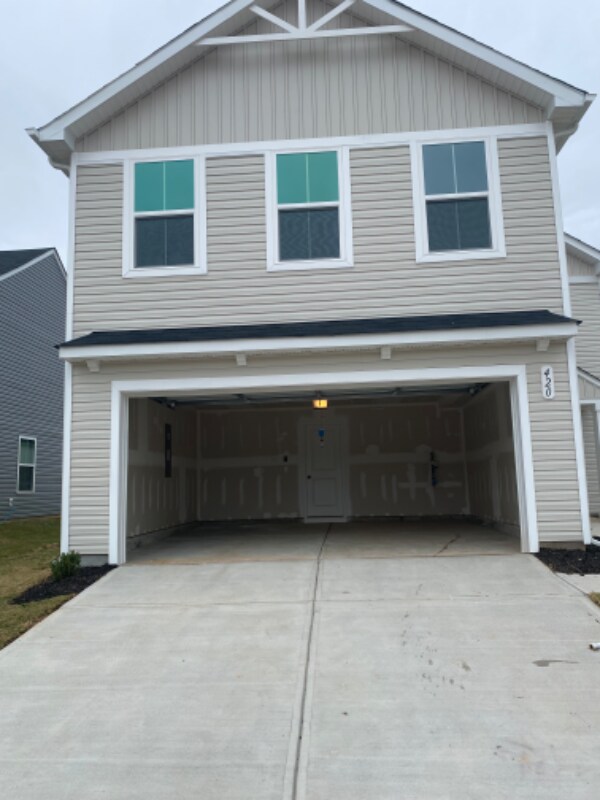 Building Photo - 420 Harmony Hl Trl