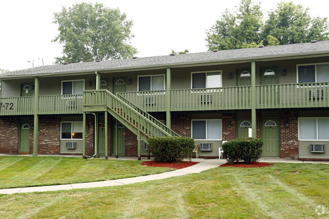 Building Photo - Maple Creek Apartments