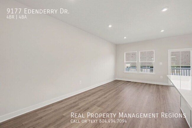Building Photo - 9177 Edenderry Dr