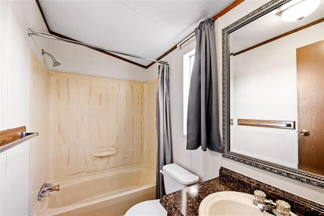 Building Photo - 1780 Farm to Market 1626