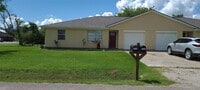 Building Photo - 17415 Fir Rd